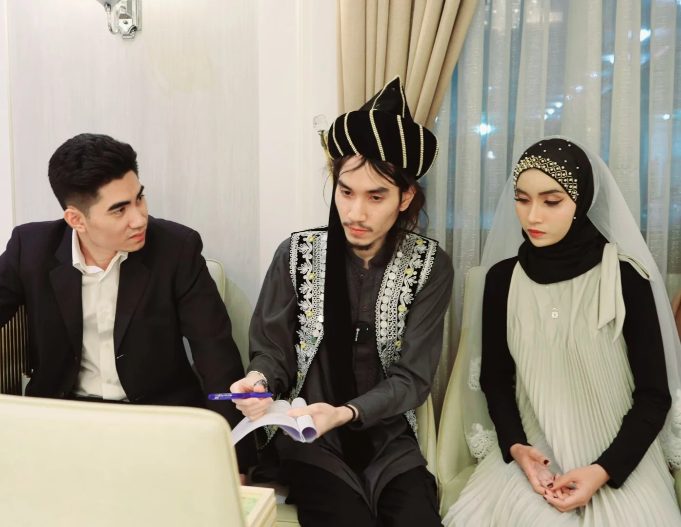 เจาะลึกภาพยนตร์ "Prince of Eurasia" หนังสารคดีแนวชีวประวัติกับศาสนาที่อำนวยการสร้างโดย "Prince Oak Oakleyski" หรือ "เจ้าชายโอ๊ค"