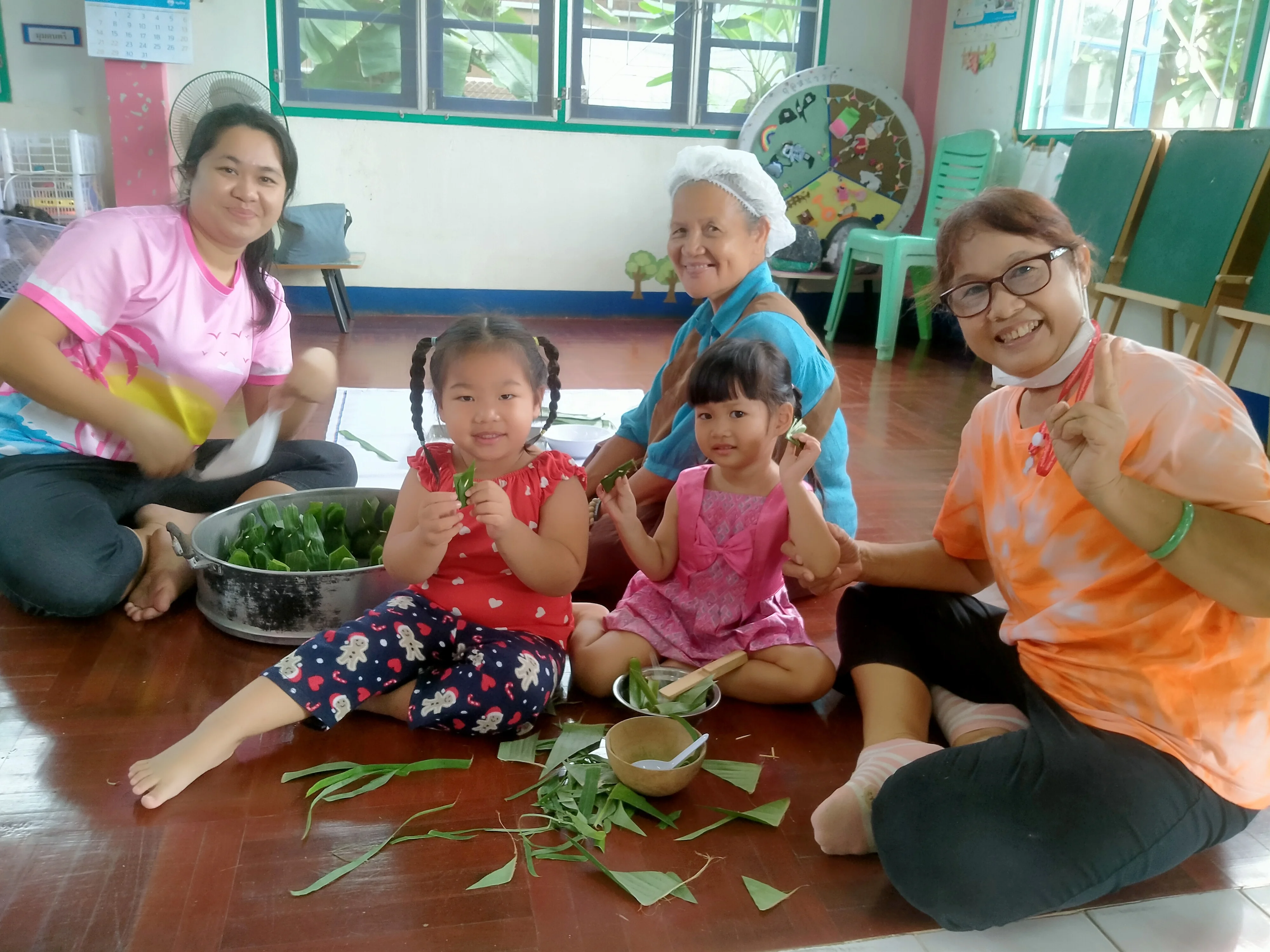 นิเวศ 3 ดี: เปลี่ยนชีวิตเด็กปฐมวัยในแม่ใสด้วยการสร้างสื่อสุขภาวะ