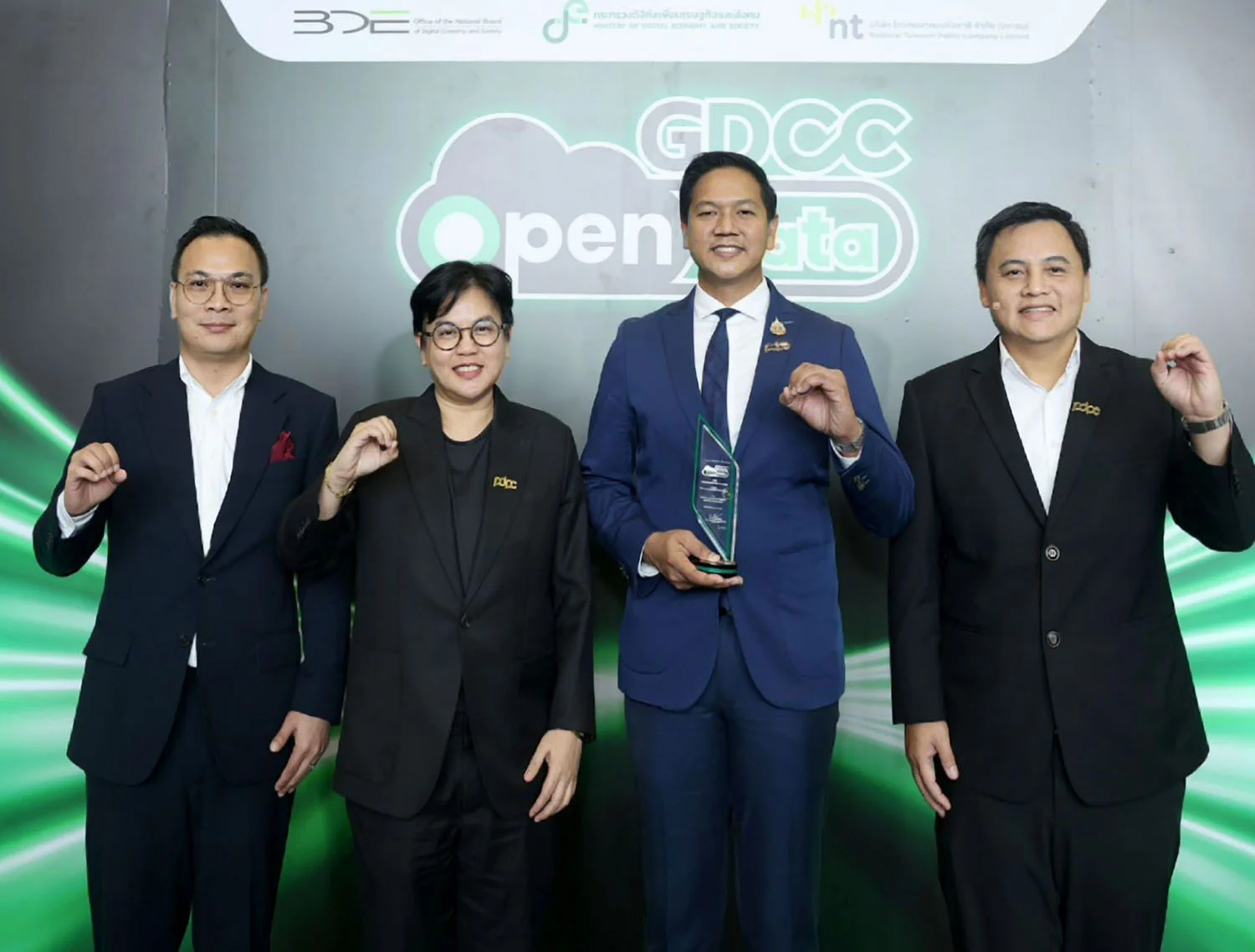 สคส. คว้ารางวัล GDCC ตอกย้ำบทบาทผู้นำด้านการคุ้มครองข้อมูลส่วนบุคคล พร้อมยกระดับแพลตฟอร์มภาครัฐสู่มาตรฐานสากล