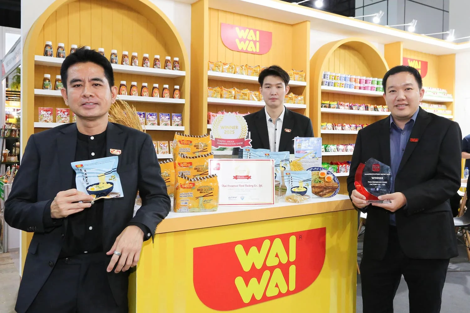 "ไวไว" คว้ารางวัล WINNER จากเวที THAIFEX 2025 เปิดตัว "Rice Ramen Shoyu Som Jeed" นวัตกรรมราเมนเส้นข้าว รสโชยุส้มจี๊ด ผสานเอกลักษณ์ไทย-ญี่ปุ่นอย่างลงตัว