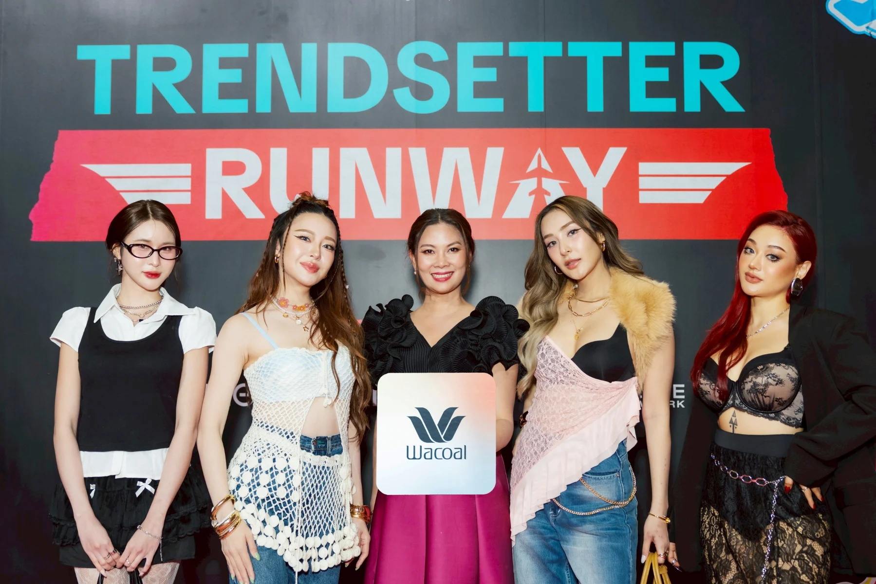“วาโก้” ร่วมงานแฟชั่นโชว์ “TikTok Shop Trendsetter Runway” นำเทรนด์ก่อนใคร บนรันเวย์ด้วยคอลเลกชันสุดพิเศษจากวาโก้