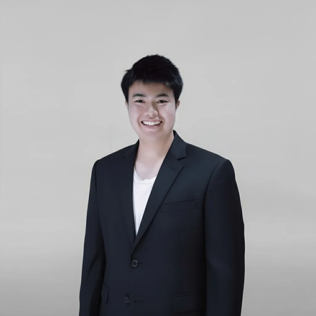 “สุริยะ” ผอมซูบ คาดเครียดหนักหลังปิดบริษัท ปัดตอบข่าวลือถูกหุ้นส่วนหักหลัง