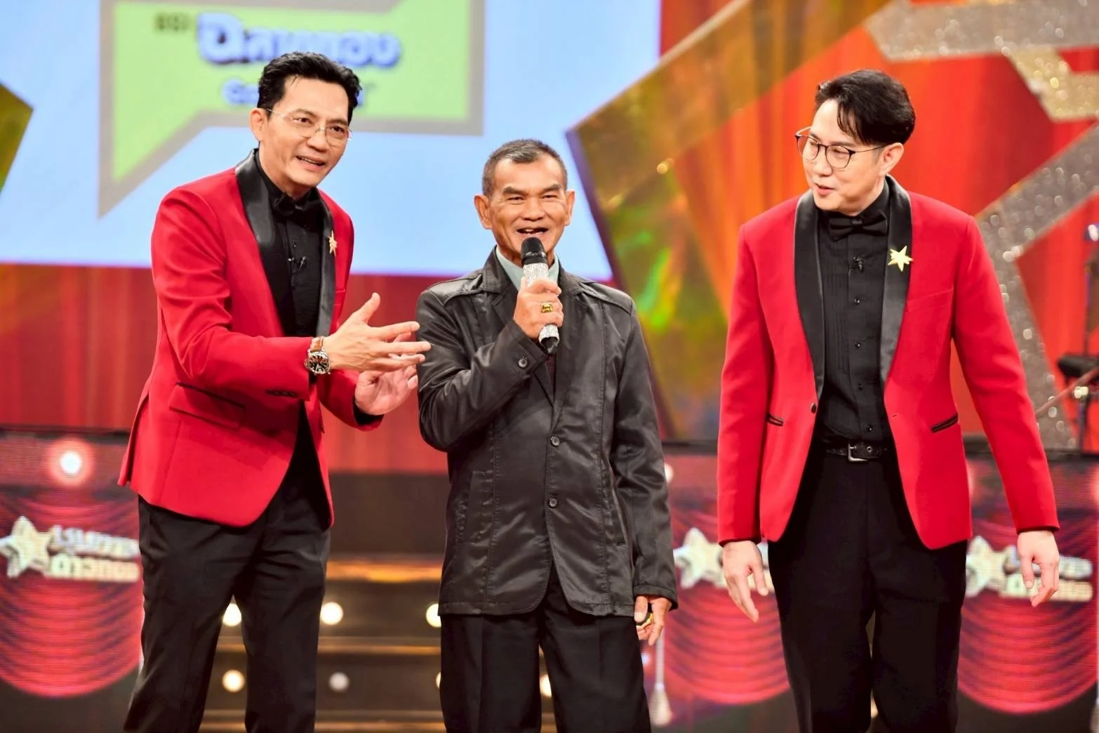 รักชาติ เล็ก-อินทรีย์ แท็กทีมเสิร์ฟเพลงมันส์ สกิล-พัชรินทร์-เจมส์ แลกไมค์โชว์ทีเด็ดชิงแต้มต่อ