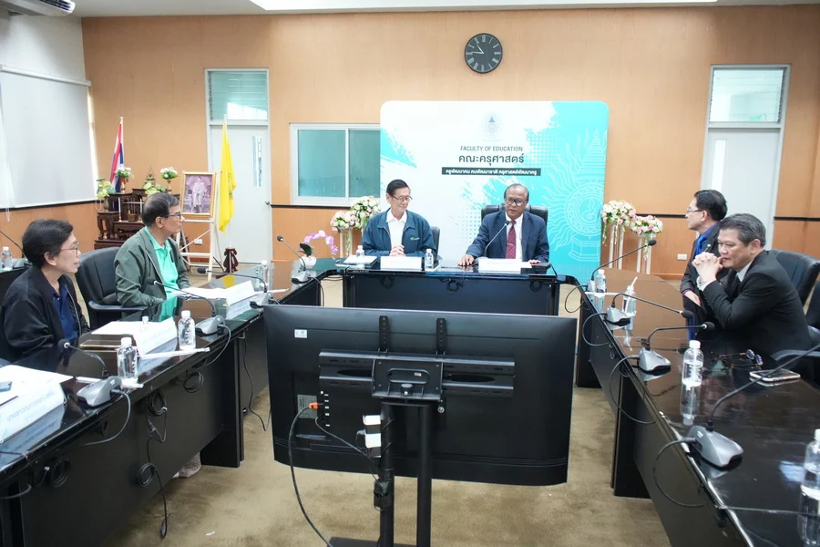 มหาวิทยาลัยราชภัฏรำไพพรรณี จันทบุรี รับลูก “โครงการครูรัก(ษ์)ถิ่น” ต้อนรับ กสศ. ลงพื้นที่ตรวจเยี่ยมสร้างความเชื่อมั่น