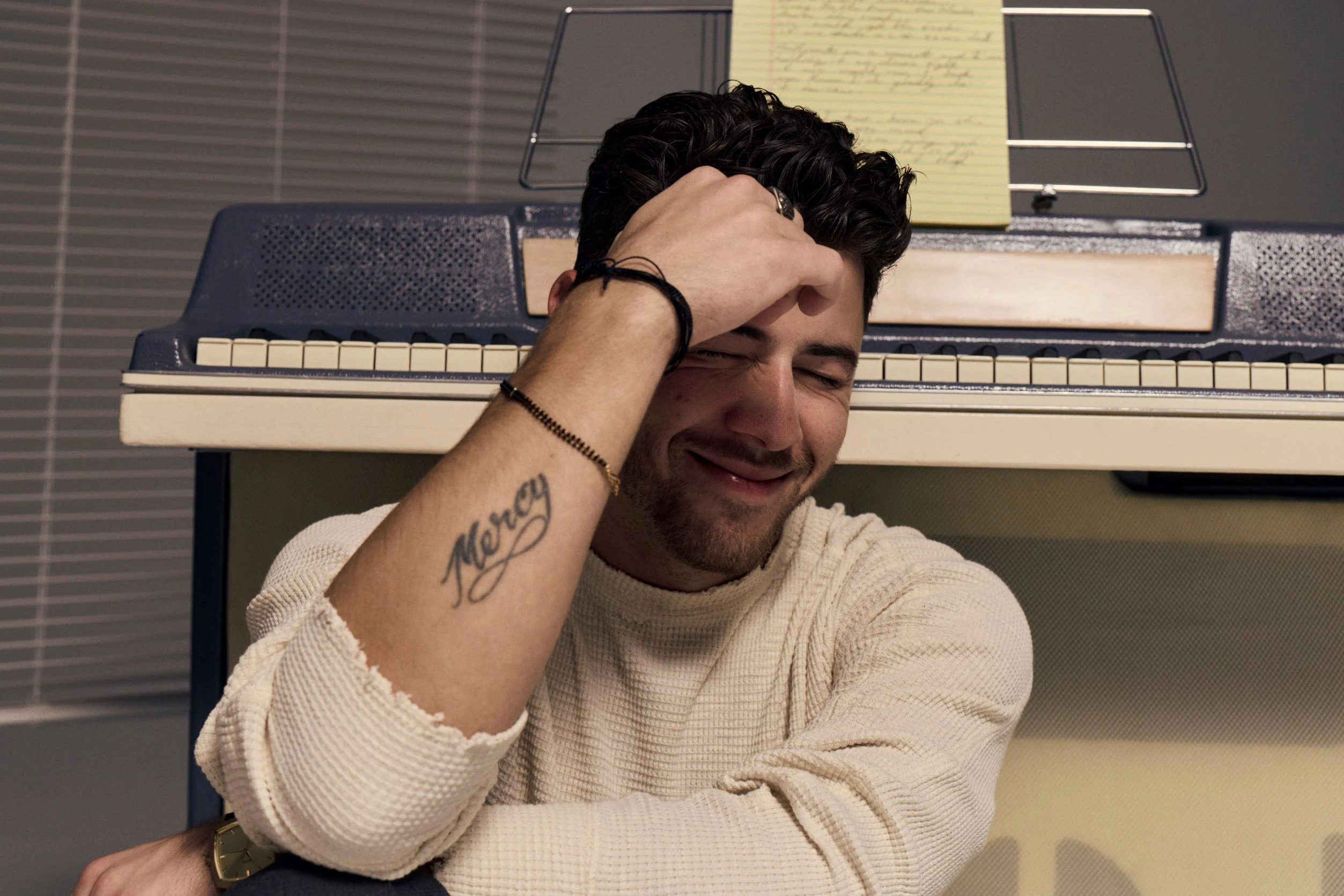 Nick Jonas เตรียมปล่อย Sunday Best อัลบั้มใหม่ในรอบเกือบ 5 ปี ถ่ายทอดตัวตนของเขาอย่างใกล้ชิดและจริงใจกว่าที่เคย ฟังพร้อมกันทั่วโลก 6 ก.พ. 2026