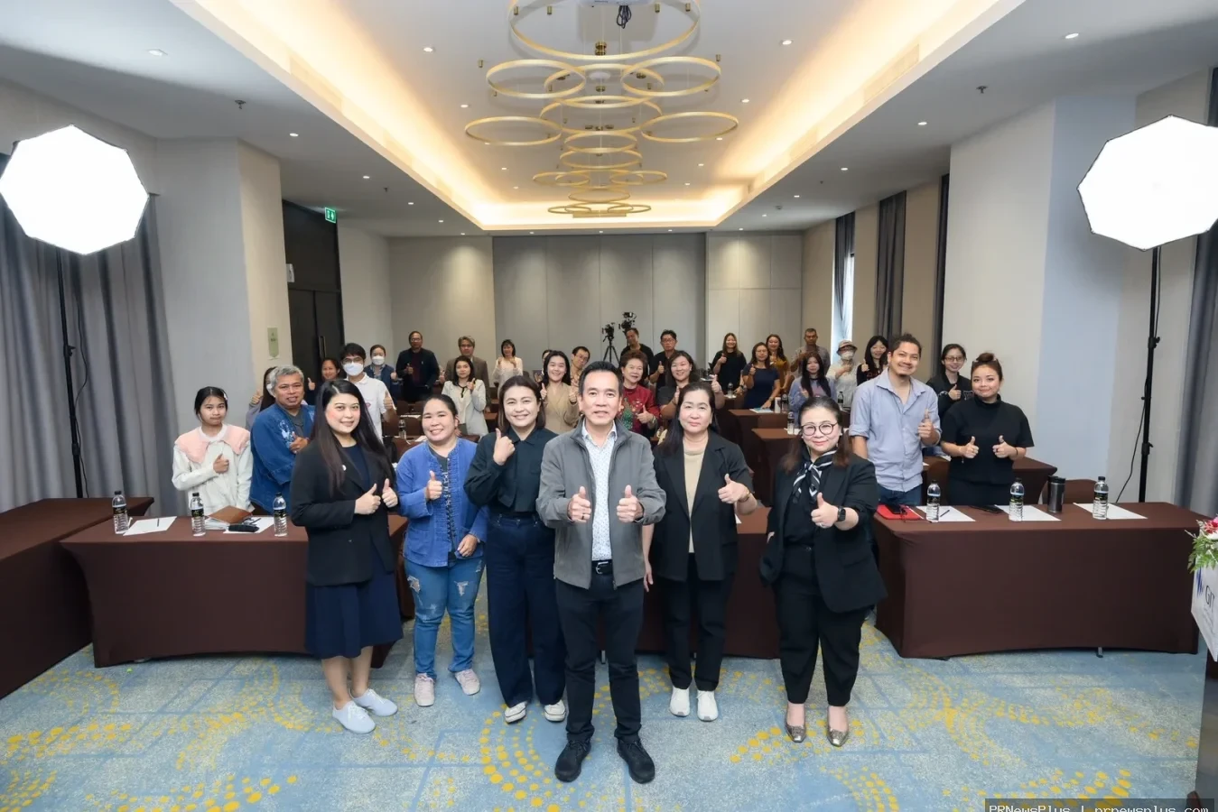 GIT ลุยเชียงใหม่! เปิดโครงการ “GIT RE WORTH” ยกระดับผู้ประกอบการเครื่องประดับไทย ชูนวัตกรรมผสานวัสดุ