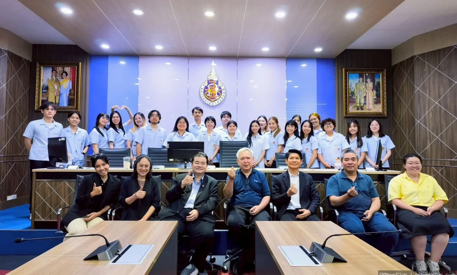 สัตวแพทย์ยุคใหม่ ถูกใจผู้ประกอบการ  เตรียมความพร้อมสู่เส้นทางวิชาชีพสัตวแพทย์