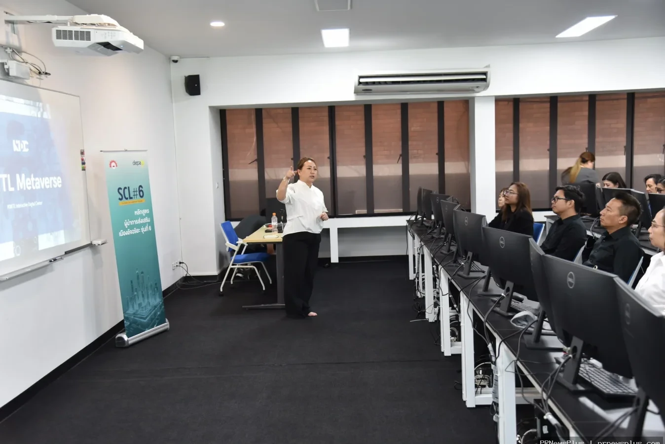 คณะหลักสูตร SCL#6 ดูงานศูนย์ KIDC สจล. เพื่อการพัฒนาเมืองอัจฉริยะ
